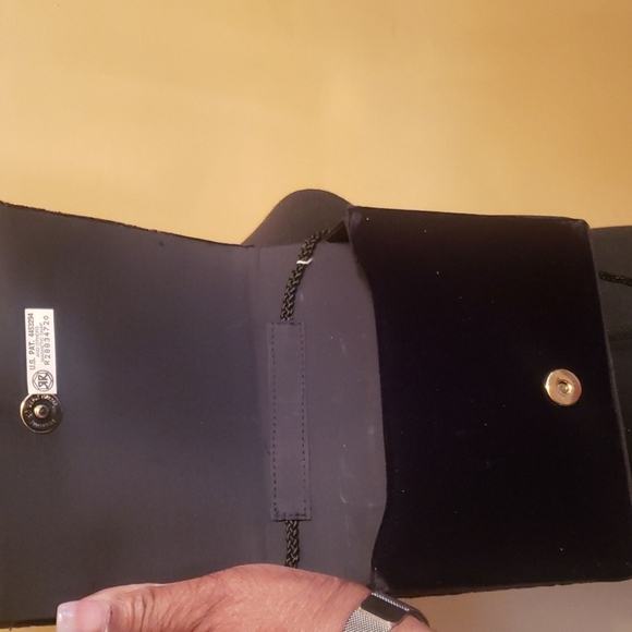 Women's Black Velvet Evening bag 👛 - Picture 4 of 5